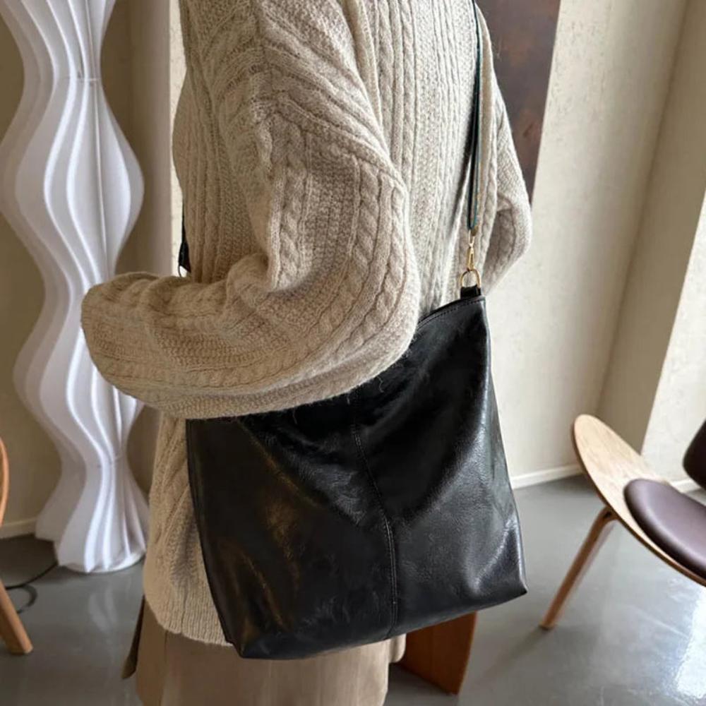 Women's Calfskin Leather Shoulder Bag